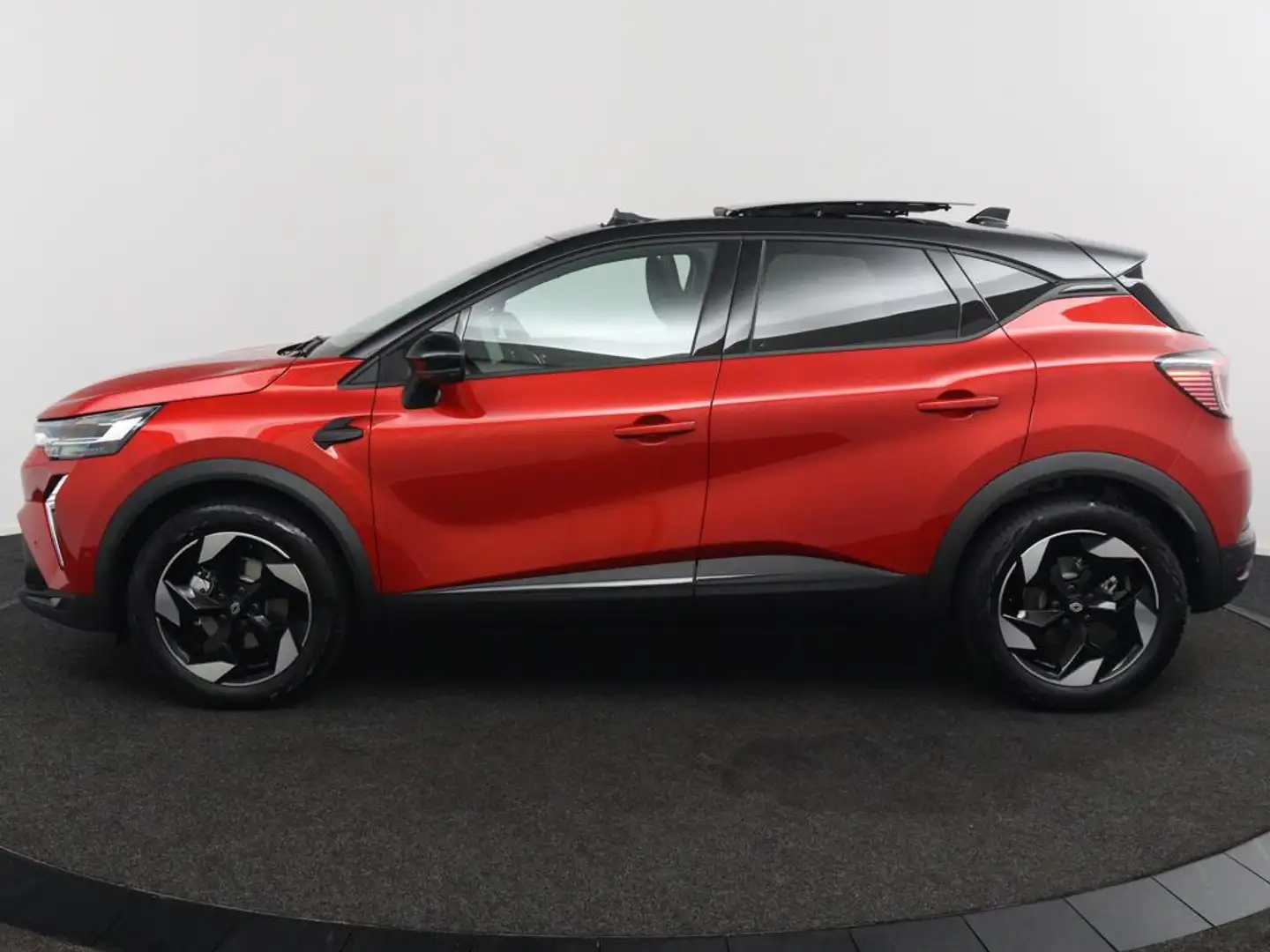 Renault Captur 1.6 E-Tech full hybrid 145 techno | Panoramadak | Rouge - 2