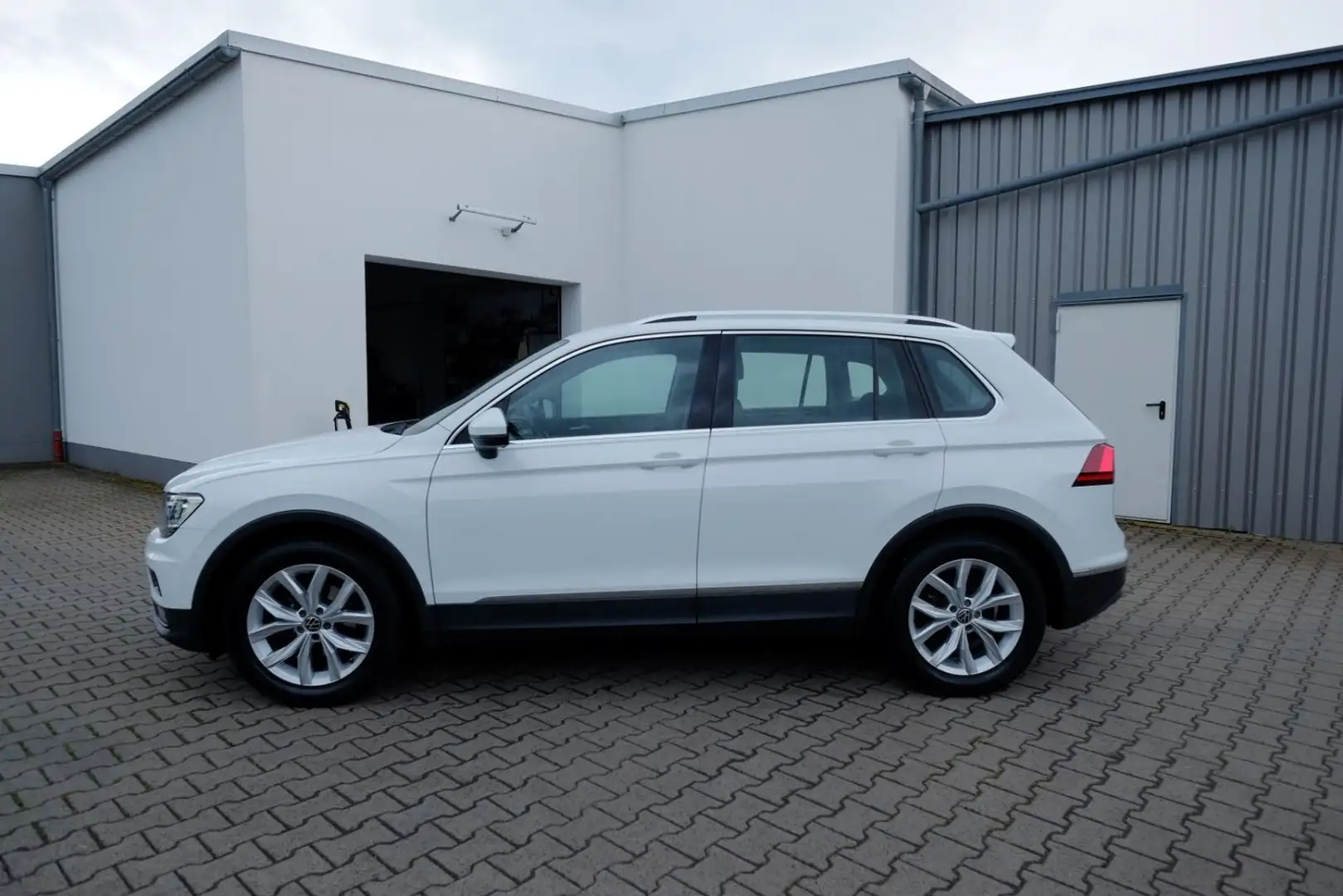 Volkswagen Tiguan 1,5TSI DSG Highline LED/AppC/Ele.Heck/ACC Blanc - 2