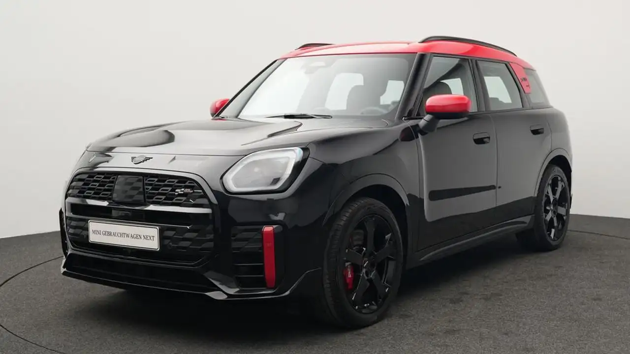 MINI JCW Countryman All4 John Cooper Works Trim