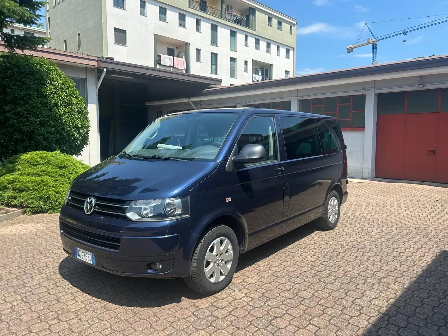 Volkswagen T5 Caravelle 8 POSTI Blu/Azzurro - 1
