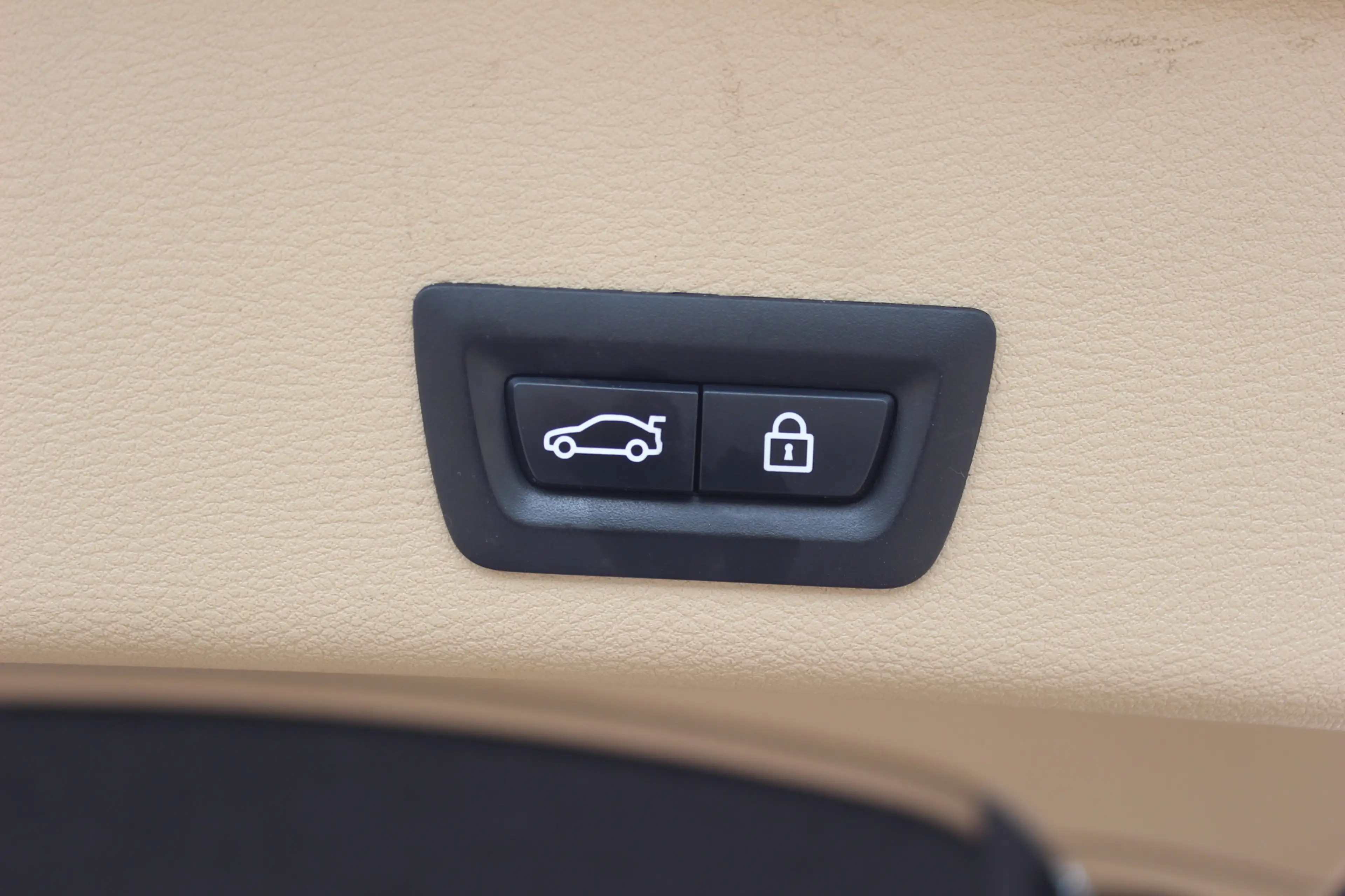 BMW X4 xDrive35i High Executive / 360Camera / Head-up / L — photo 35