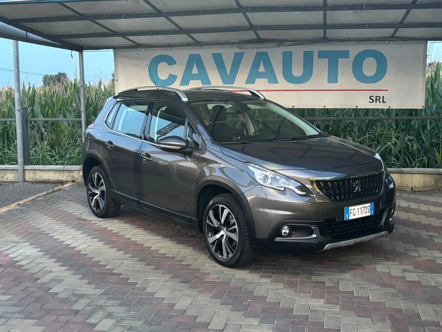 Peugeot 2008 PureTech Turbo 110 EAT6 S&S GT Line Grigio - 1