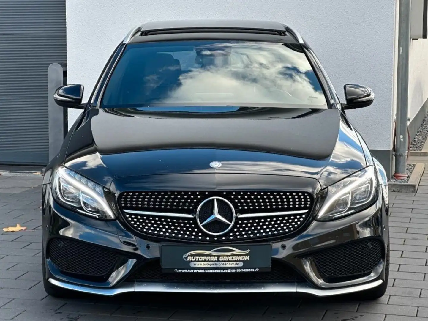 Mercedes-Benz C 43 AMG 4M*COMAND*KAMERA*PANO*LEDER*AHK*LED ILS Noir - 2
