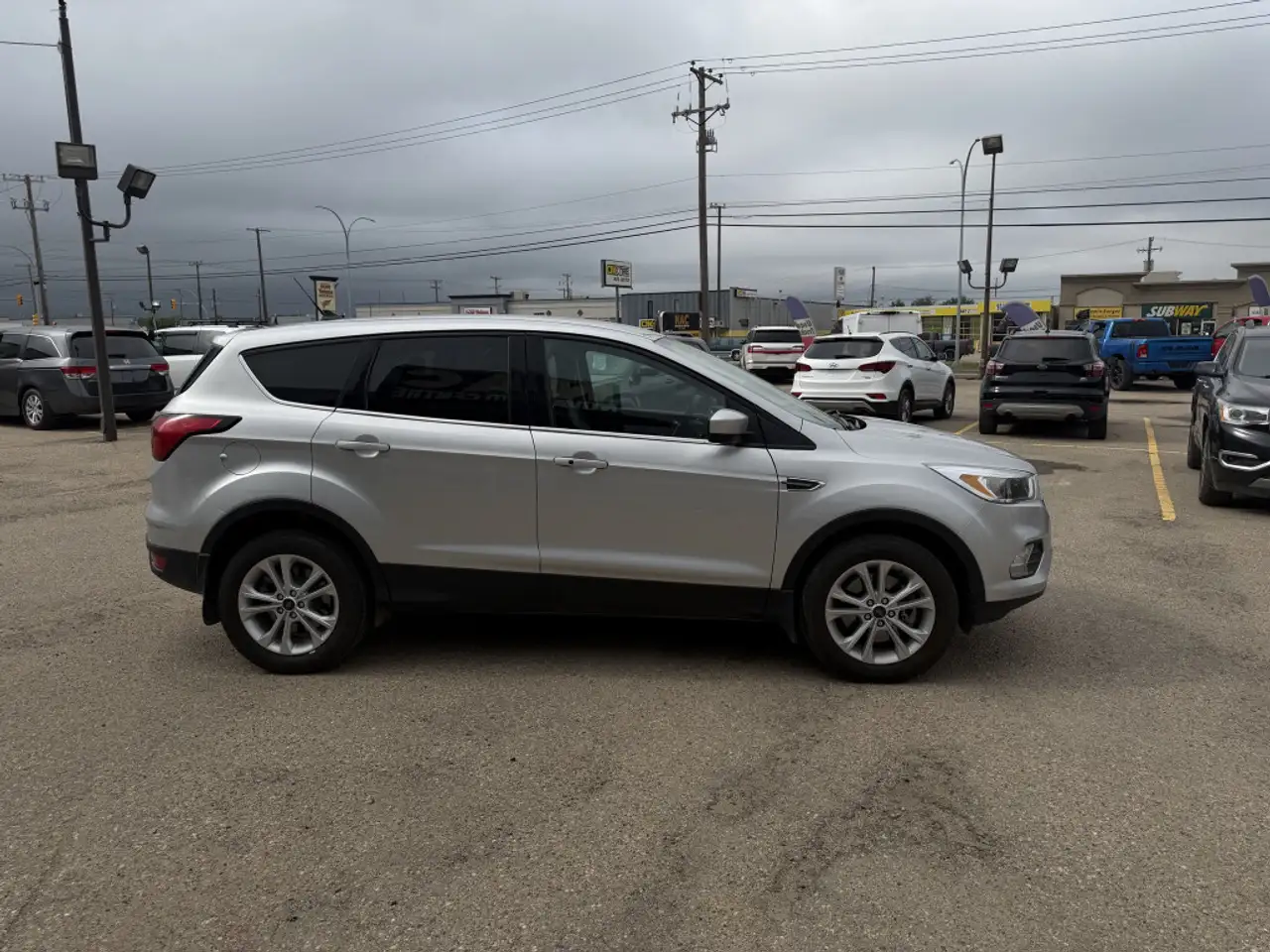 Ford Escape снимка Ford Escape