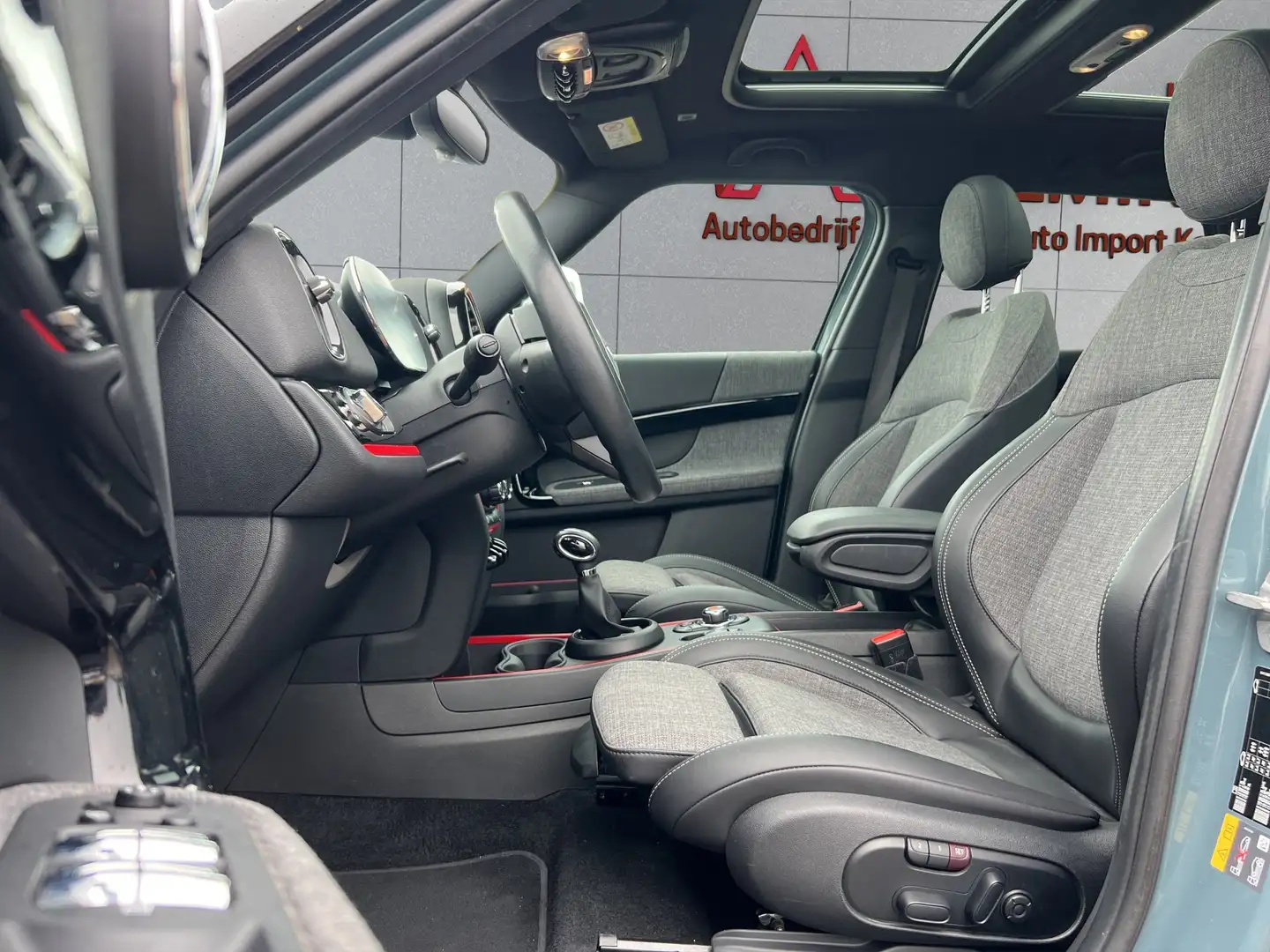 MINI Cooper SE Countryman 2.0 ALL4 JCW Trim Performance Control HK Pano HUD Groen - 2