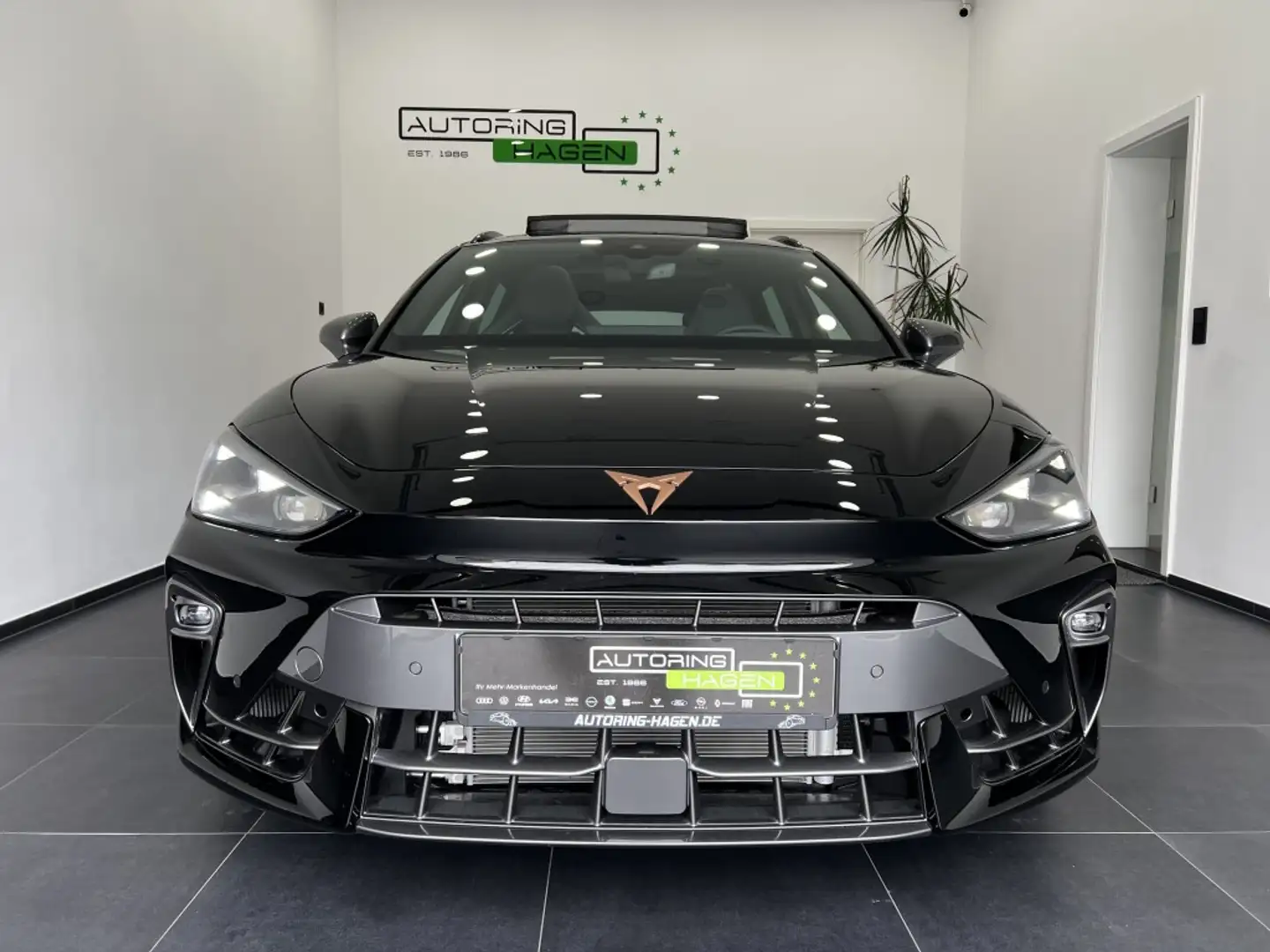 CUPRA Leon ST VZ Extreme 333PS 4D Pano|AHK|Sennhsr|DCC Noir - 2