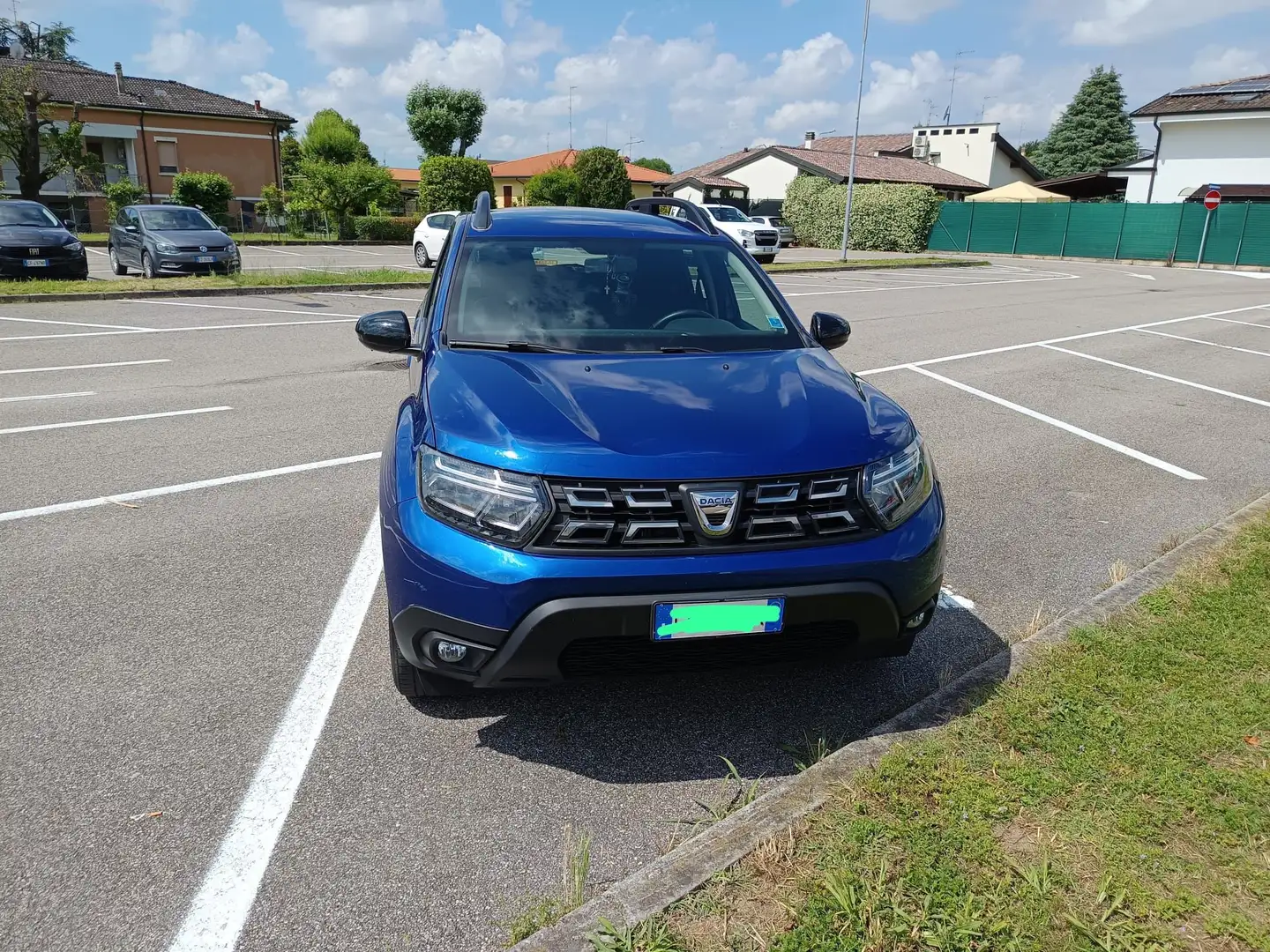 Dacia Duster 1.0 tce Essential Eco-g 4x2 100cv - 1