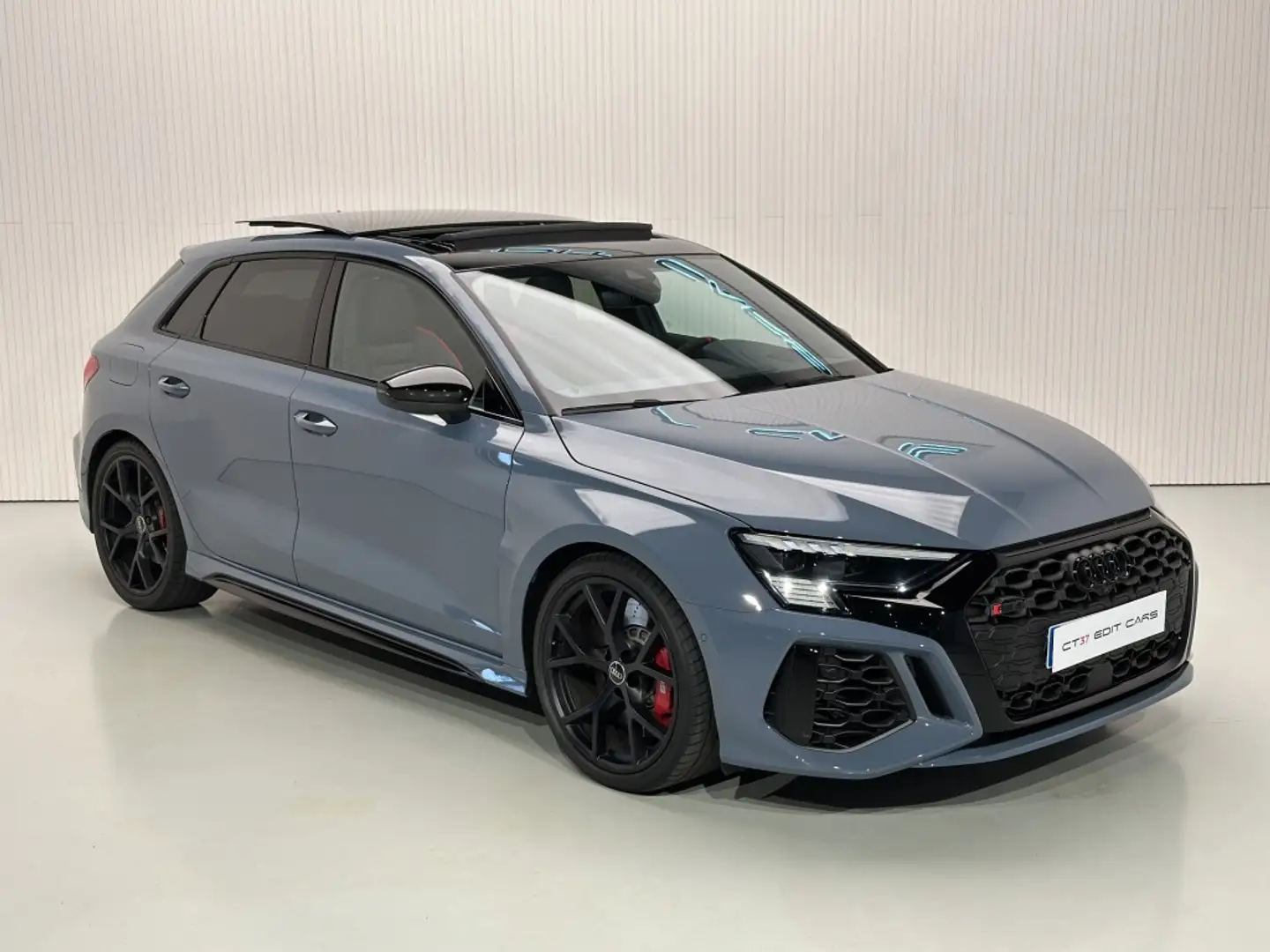 Audi RS3 Sportback quattro S tronic 294kW Gris - 1