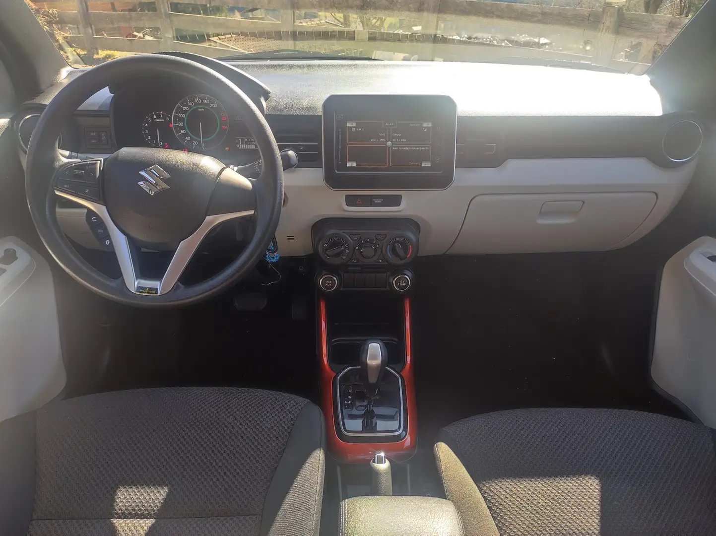 Suzuki Ignis Ignis 1,2 DualJet Jacques Lemans Shine Grau - 2