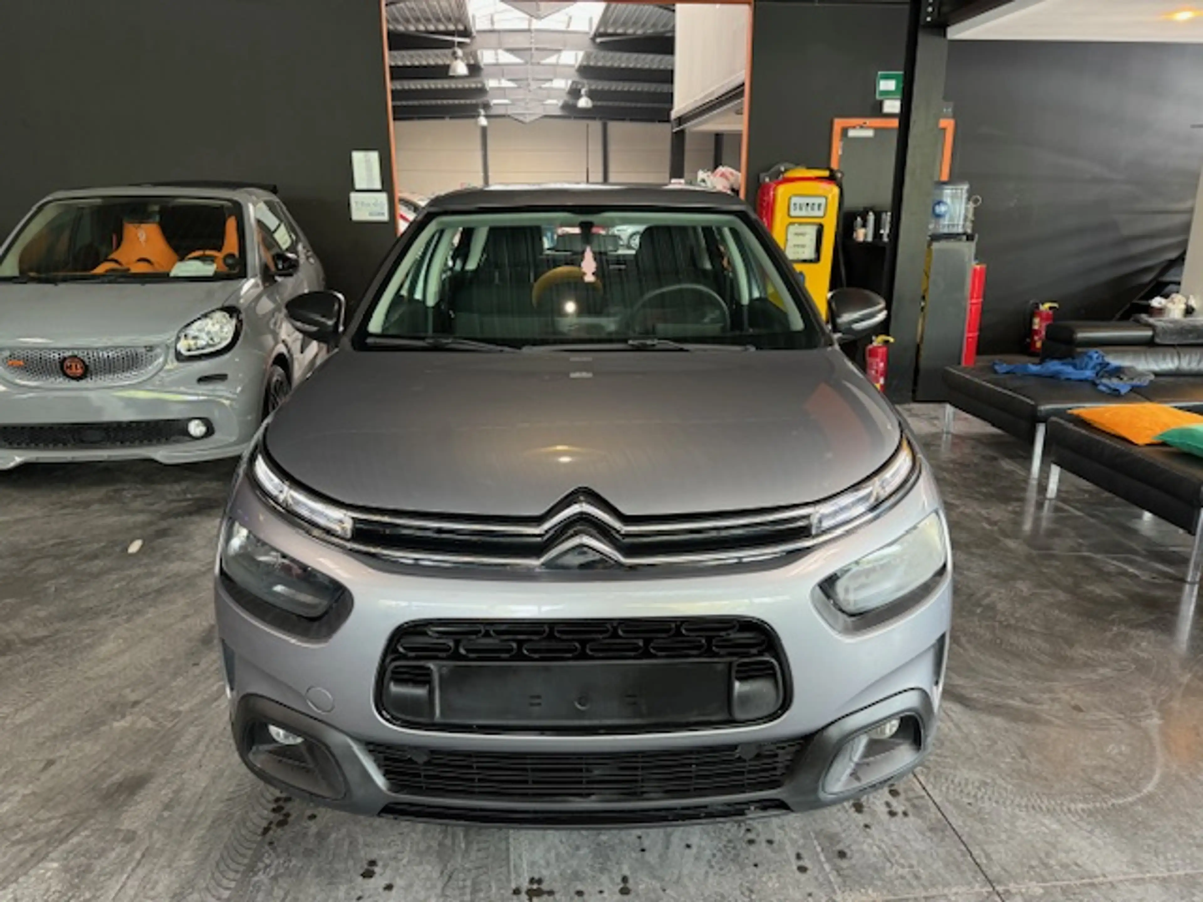 Citroen C4 Cactus 1.2 - A/C - MEDIA/TEL - NAVI - APPLI - LIM/REG — photo 3
