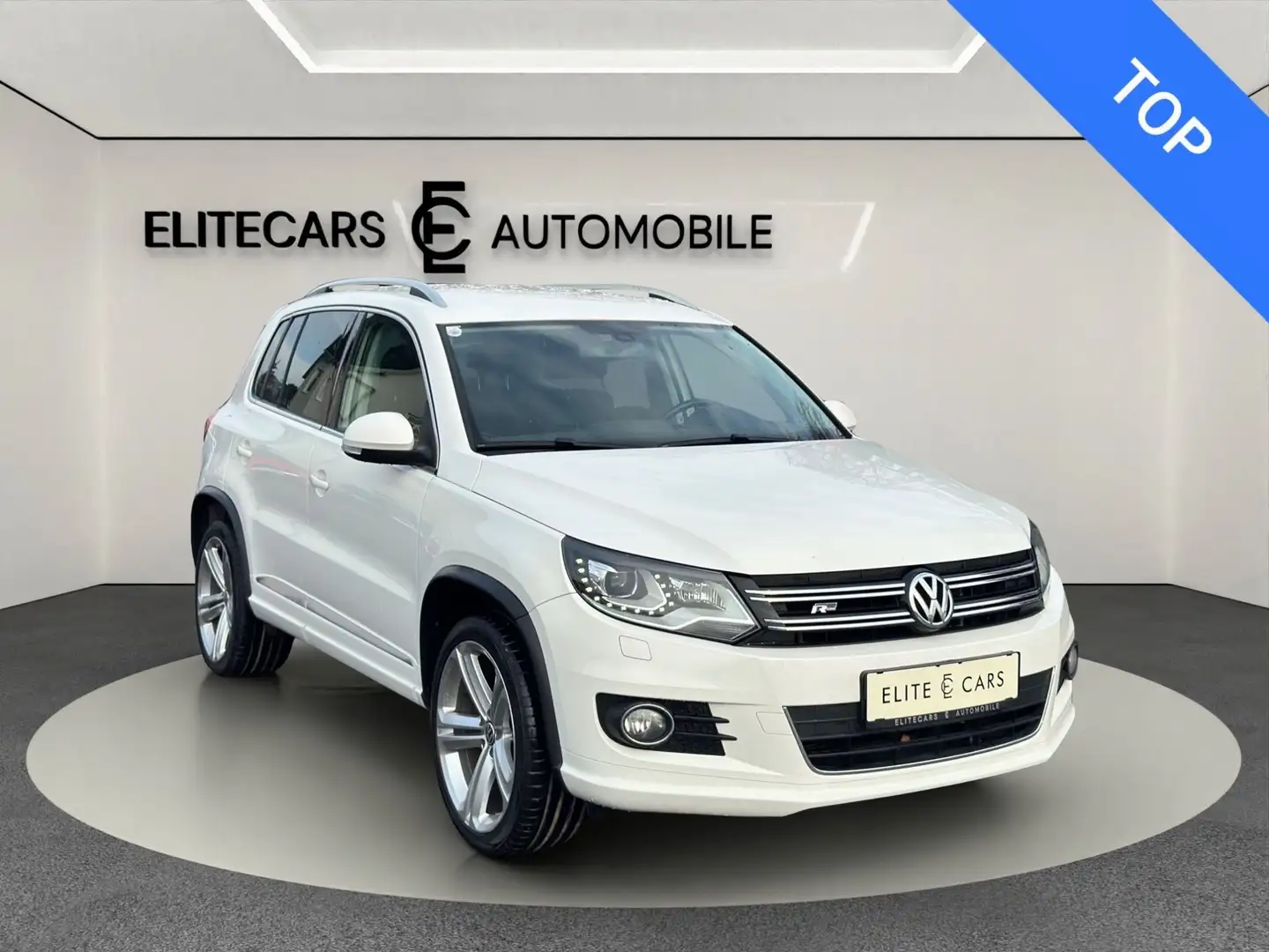 Volkswagen Tiguan 2.0 TDI R-LINE / 4-MOTION ALLRAD / TEMPOMAT / PA Weiß - 1