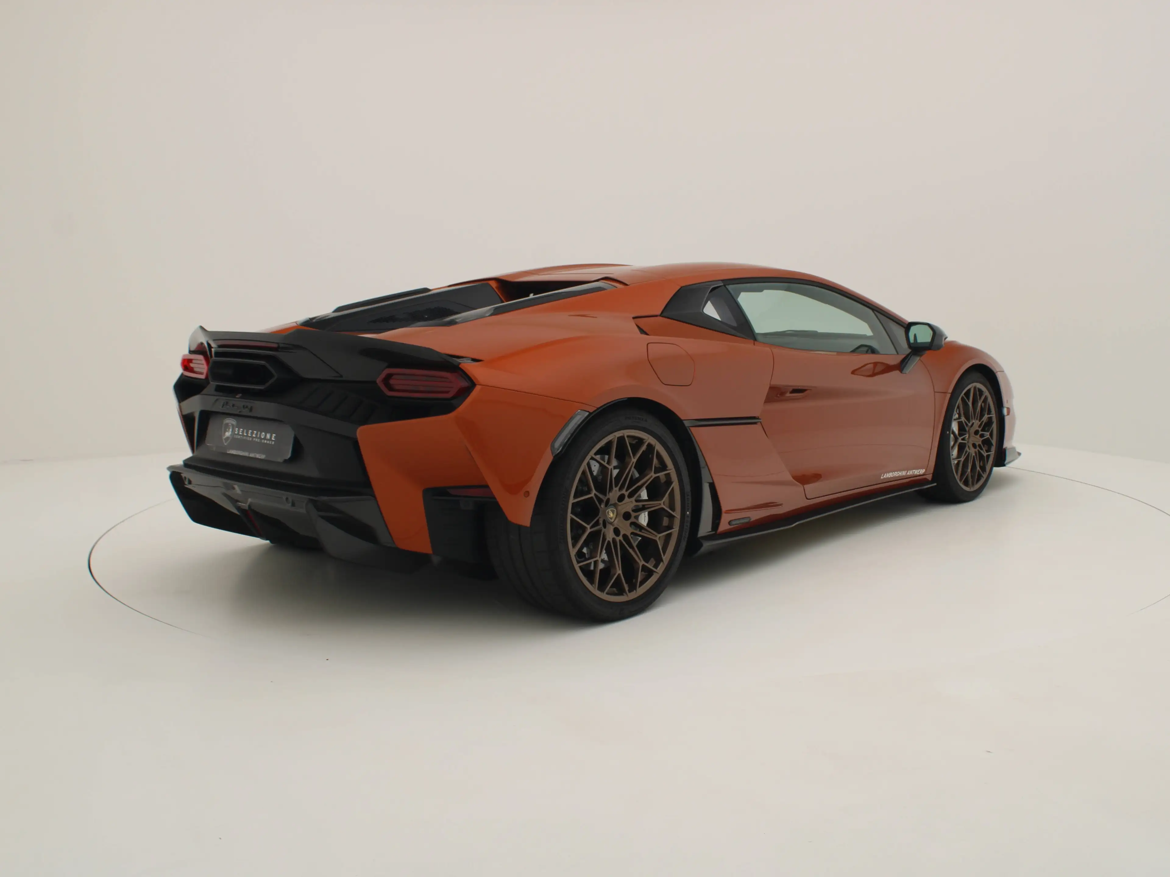 Lamborghini Temerario V8 Biturbo Plugin-Hybrid 920cv - Ad Personam Arancio Eclipse — photo 14