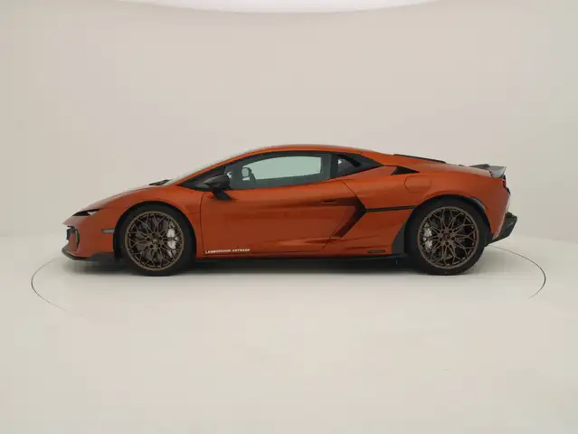 Lamborghini Temerario view 8