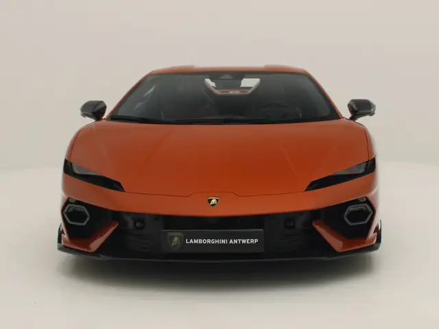 Lamborghini Temerario view 4