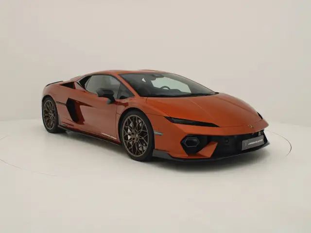 Lamborghini Temerario view 2