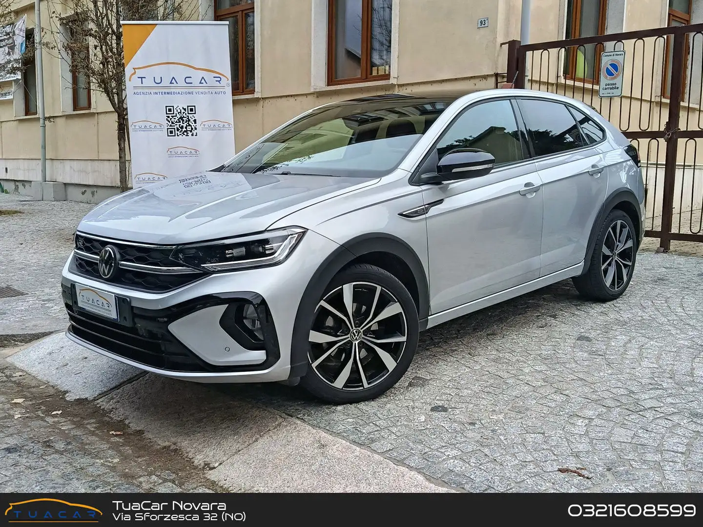 Volkswagen Taigo 1.0 EcoBoost ST Line Gris - 1