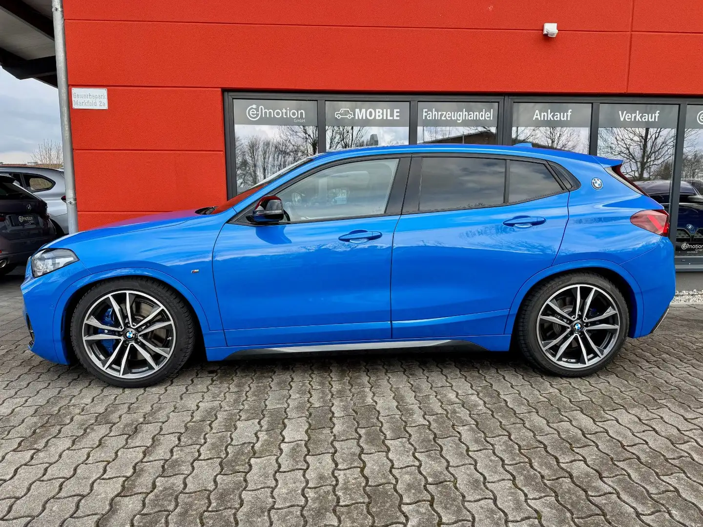 BMW X2 M35i xDrive*DAB*AdaptivLED*HiFi H&K*Parkass* Blauw - 2