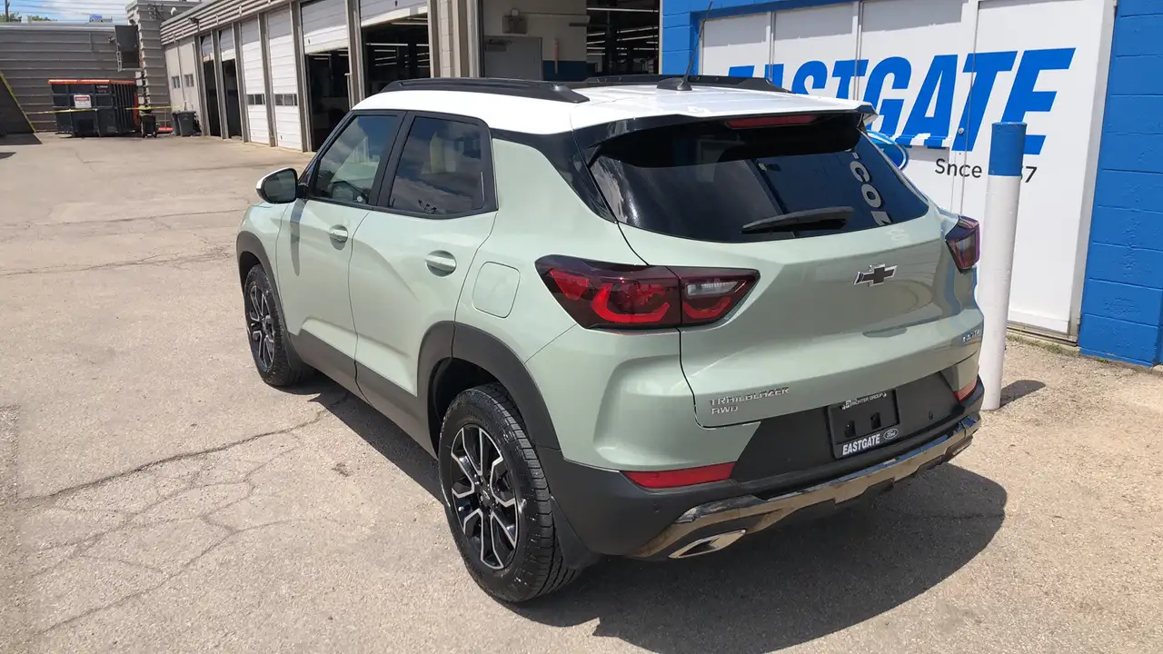 Chevrolet Trailblazer photo Chevrolet Trailblazer