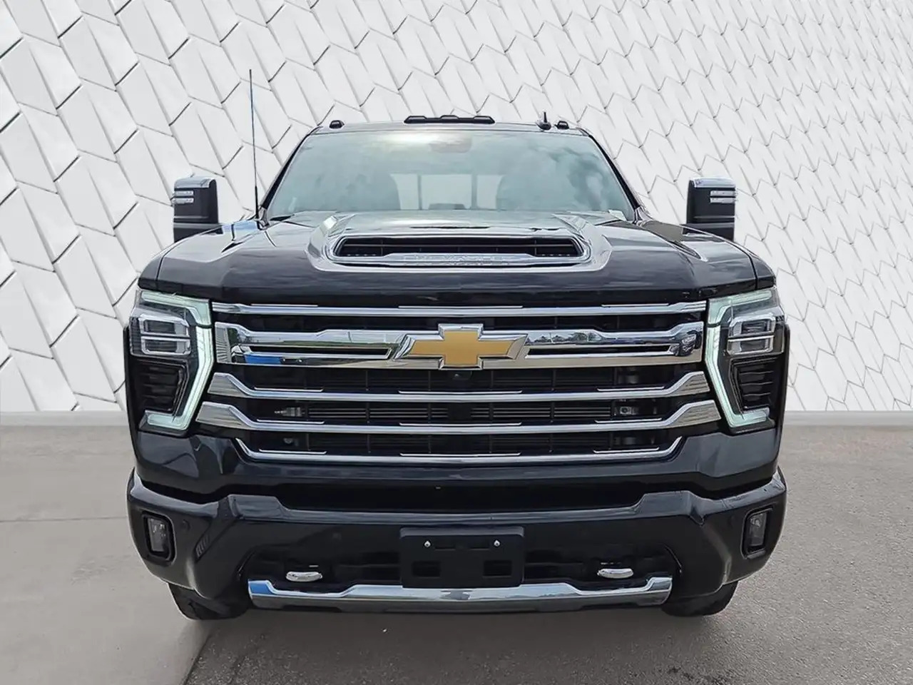 Chevrolet Silverado 2500 photo Chevrolet Silverado 2500
