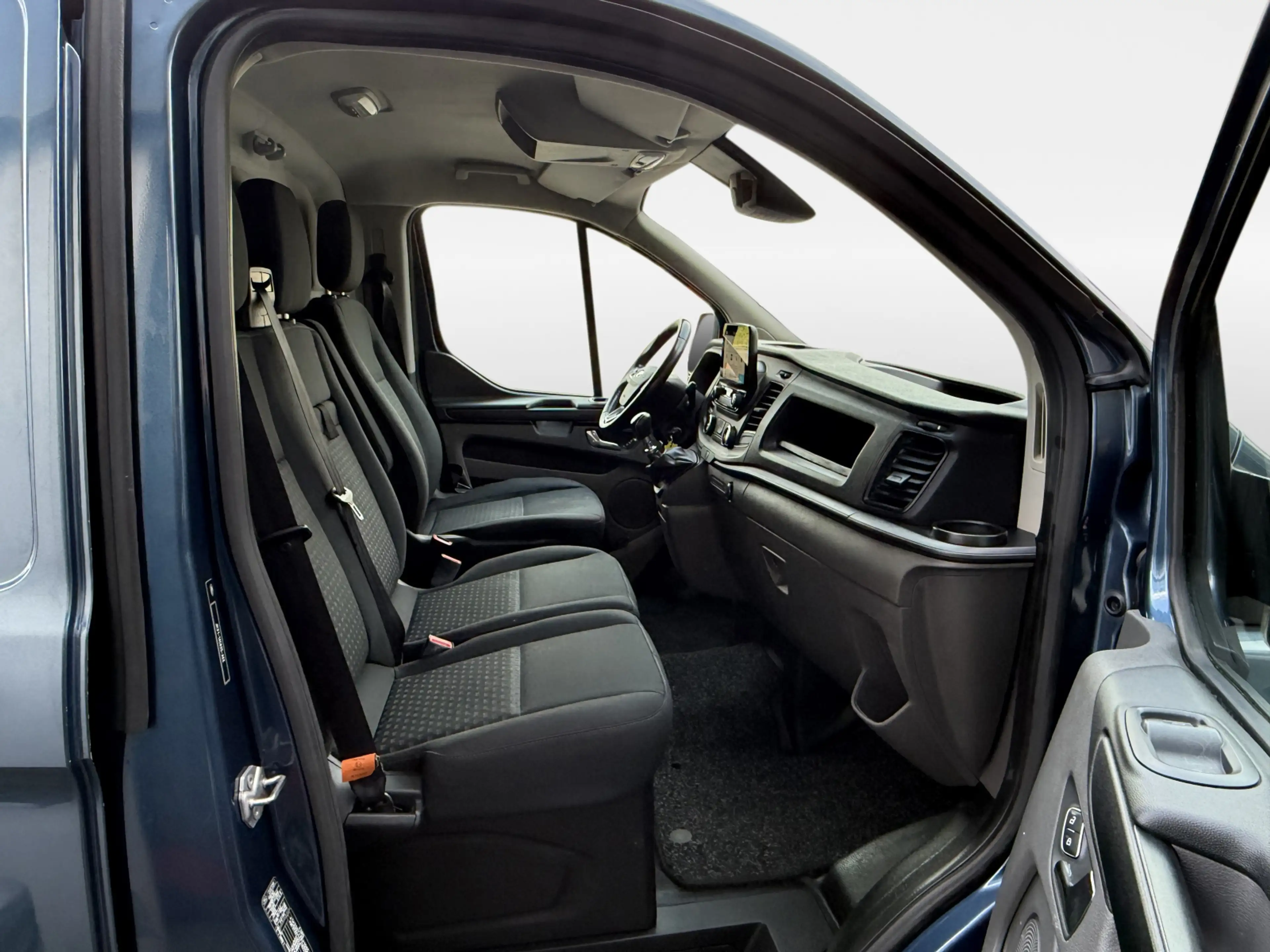 Ford Transit Custom 280 2.0 TDCI L1H1 Ambiente — photo 12