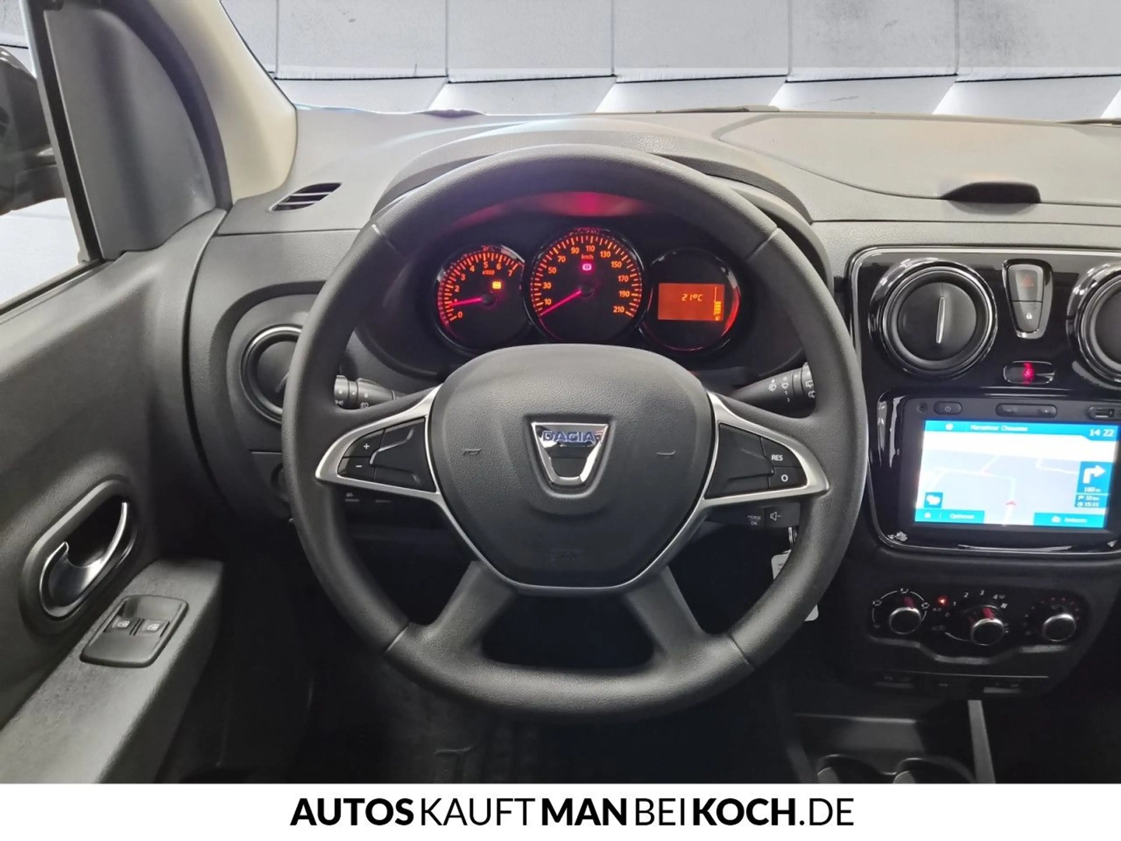 Dacia Lodgy TCe 100 Comfort ASR ABS GRA SHZ ESP Klima — photo 10