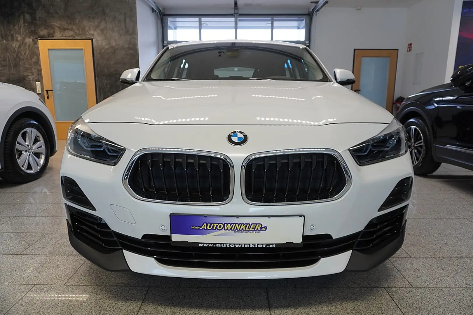 BMW X2 sDrive18i/LED/18"/Kamera Blanco - 2