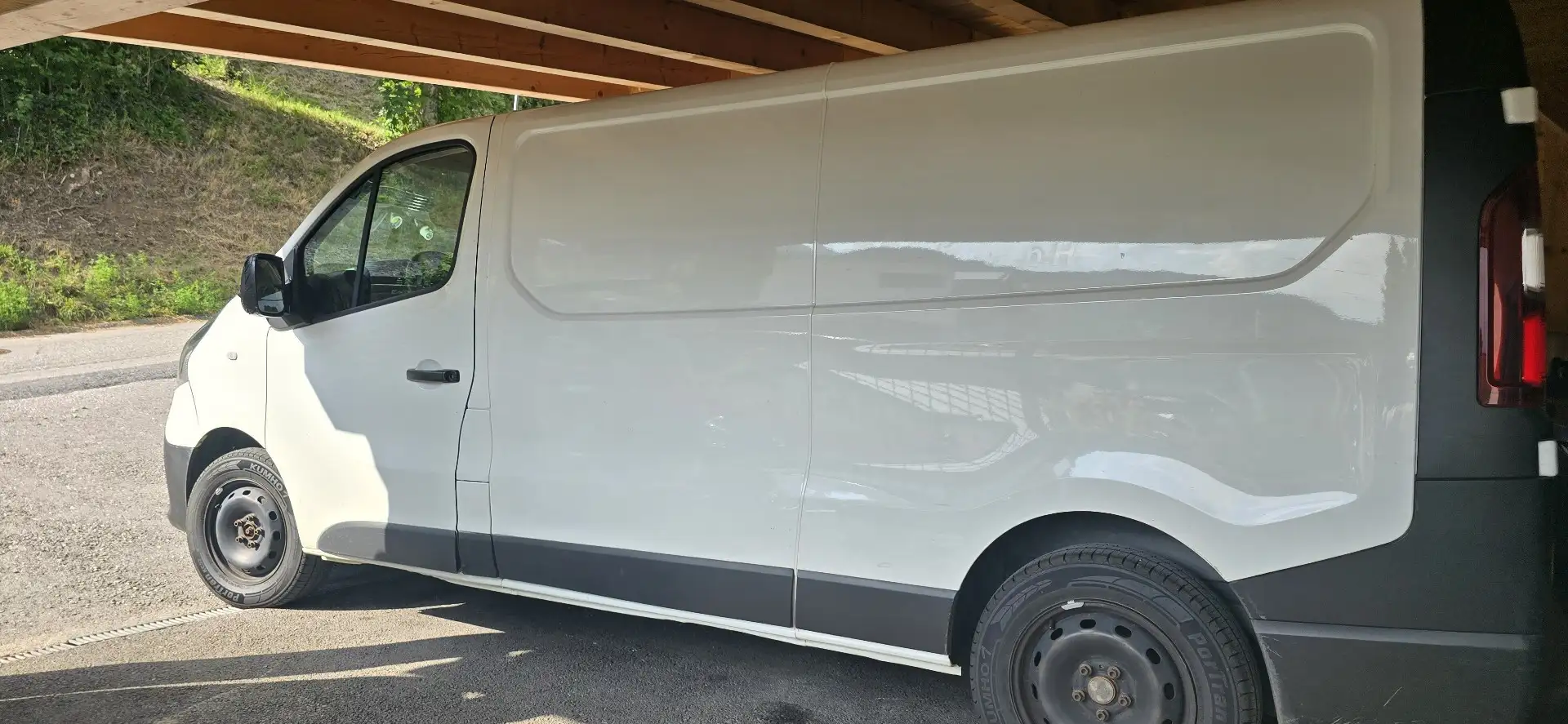 Renault Trafic Generation 2,0 dCi 115 DPF - 2