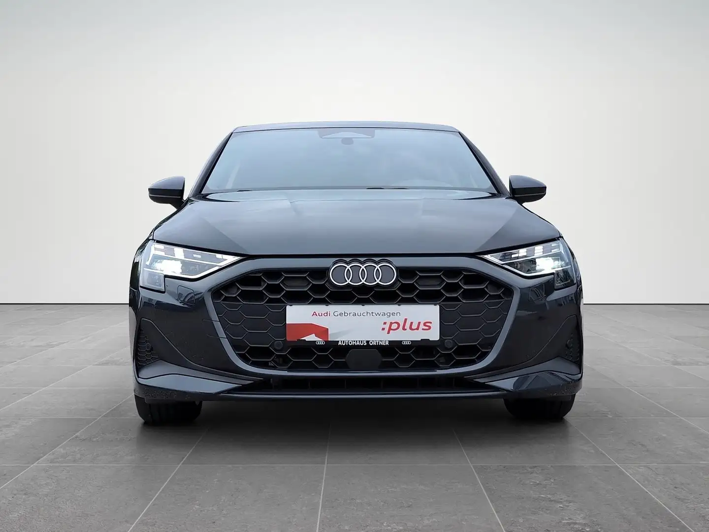 Audi A3 40 TFSI e Grau - 2