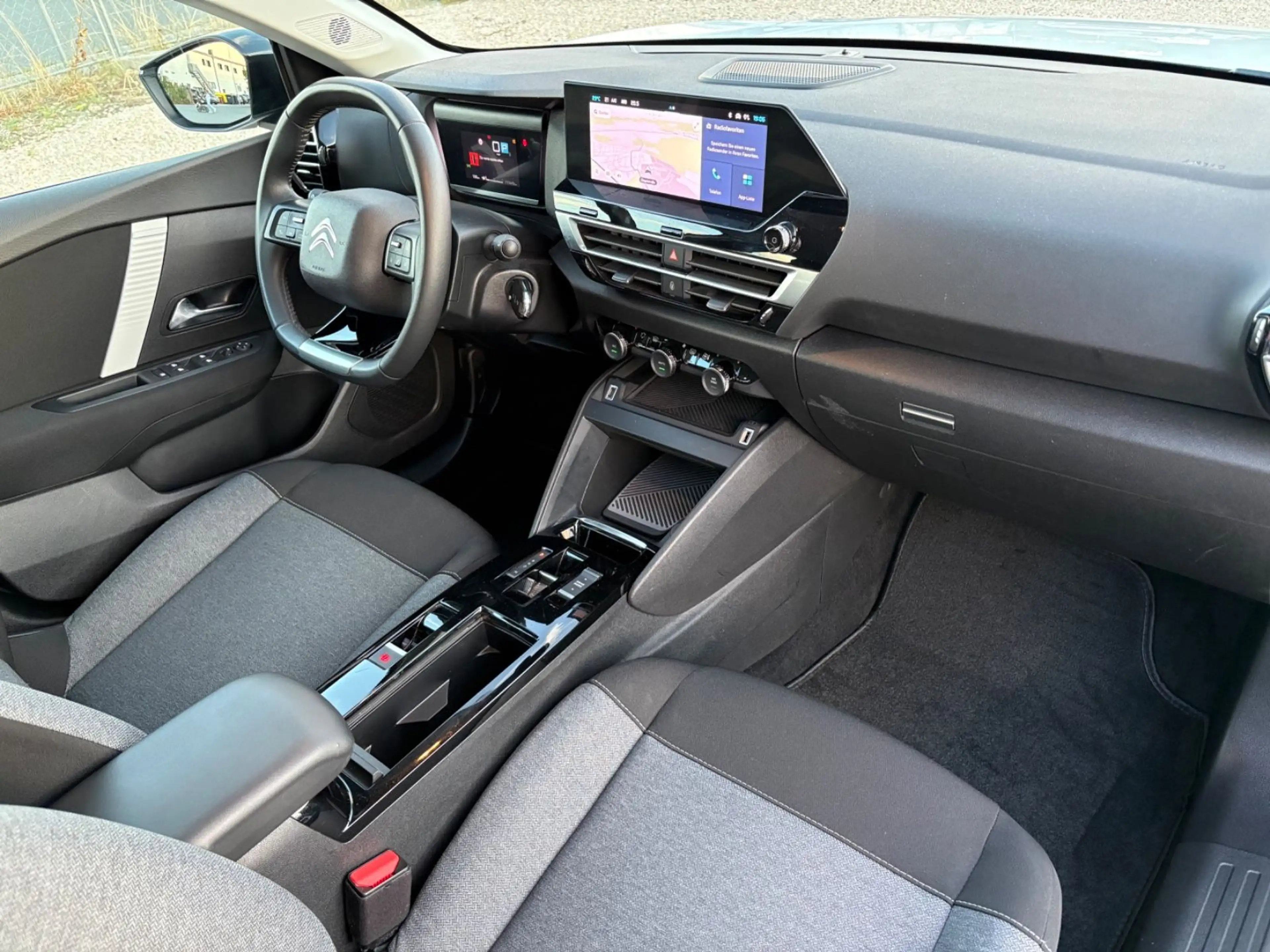 Citroen C4 Lim. 1.2 PureTech EAT8*LED*Kamera*Navi*LaneAs — photo 12