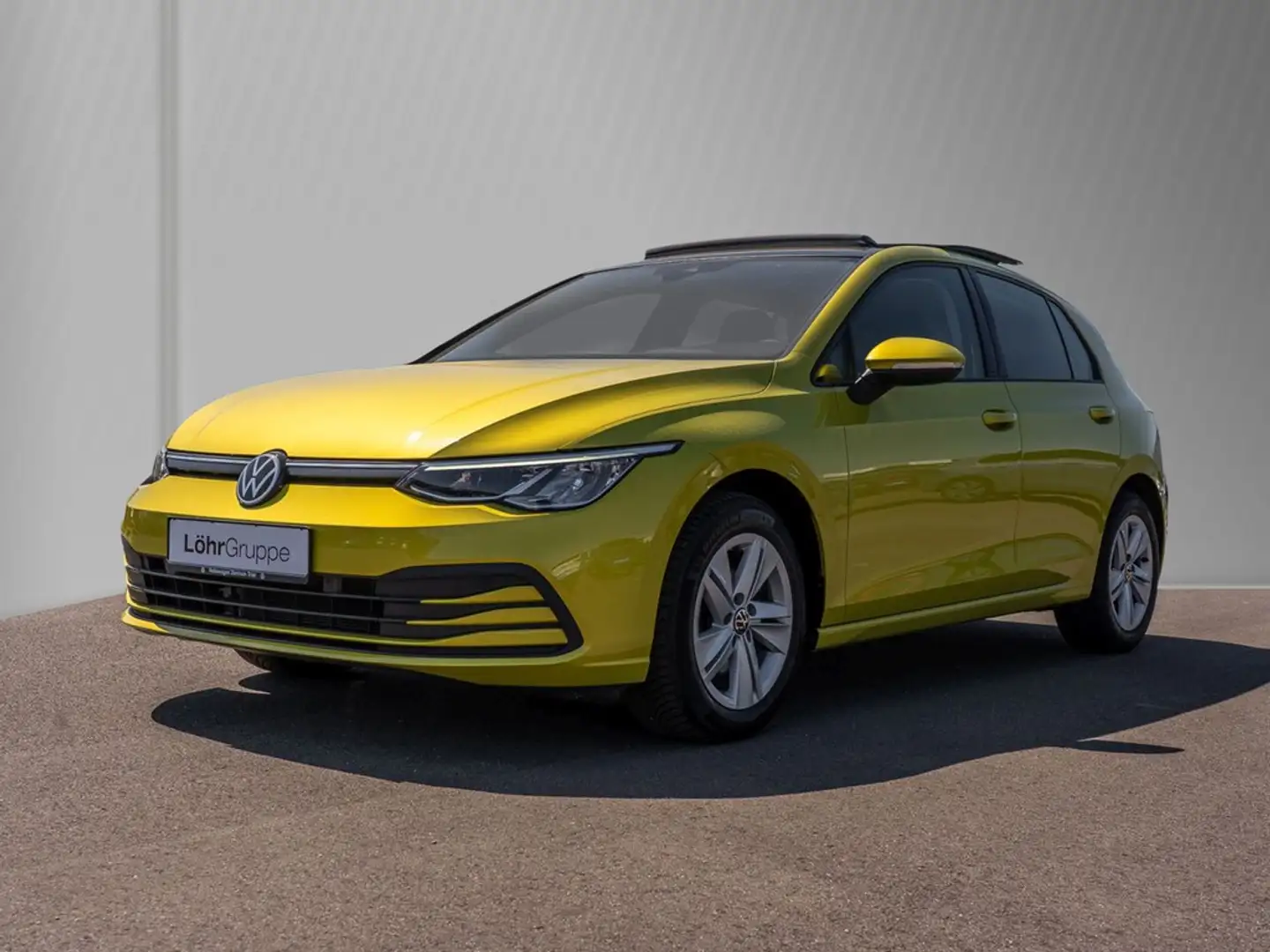 Volkswagen Golf VIII 1.5 TSI Life Navi, Pano Gelb - 2