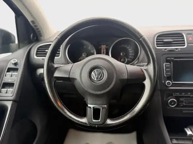 Volkswagen Golf view 12