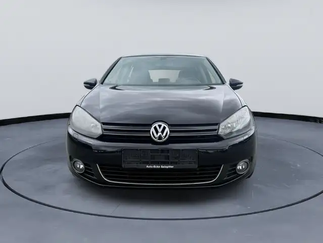 Volkswagen Golf view 8