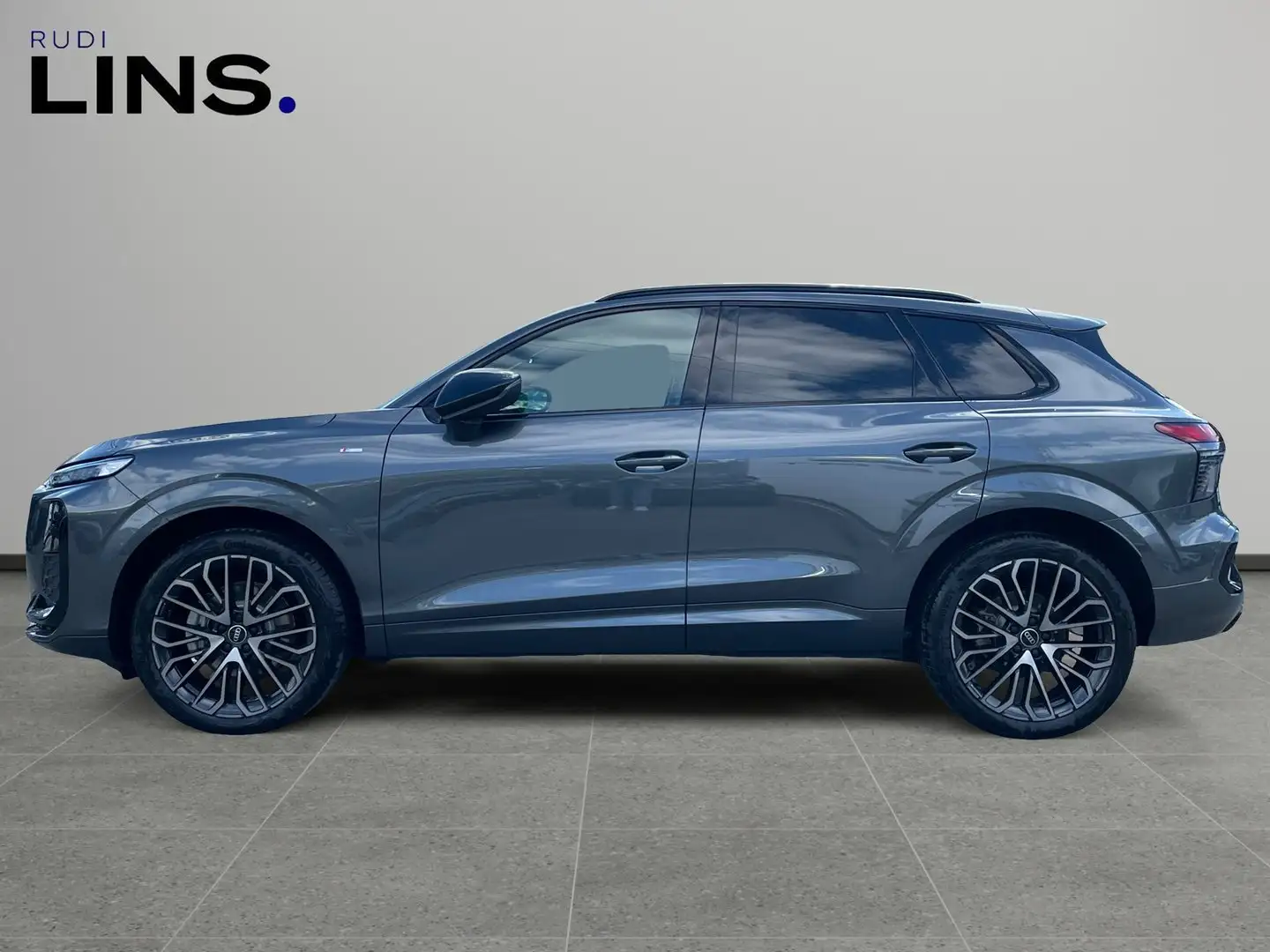 Audi Q3 TDI 110 kW Grau - 2