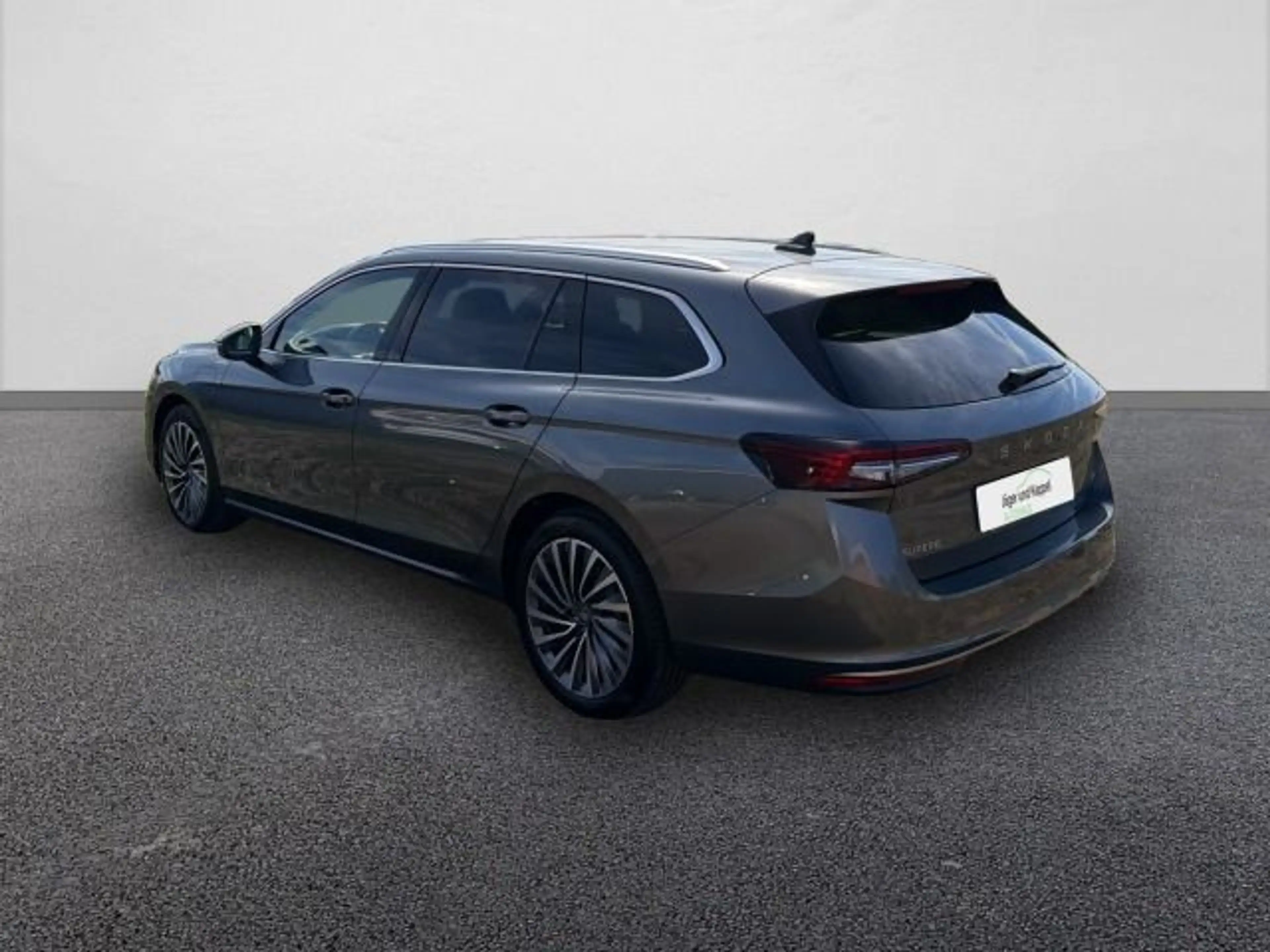 Skoda Superb Combi L&K 1,5 TSI iV 150 kW 6-Gang-DSG — photo 3