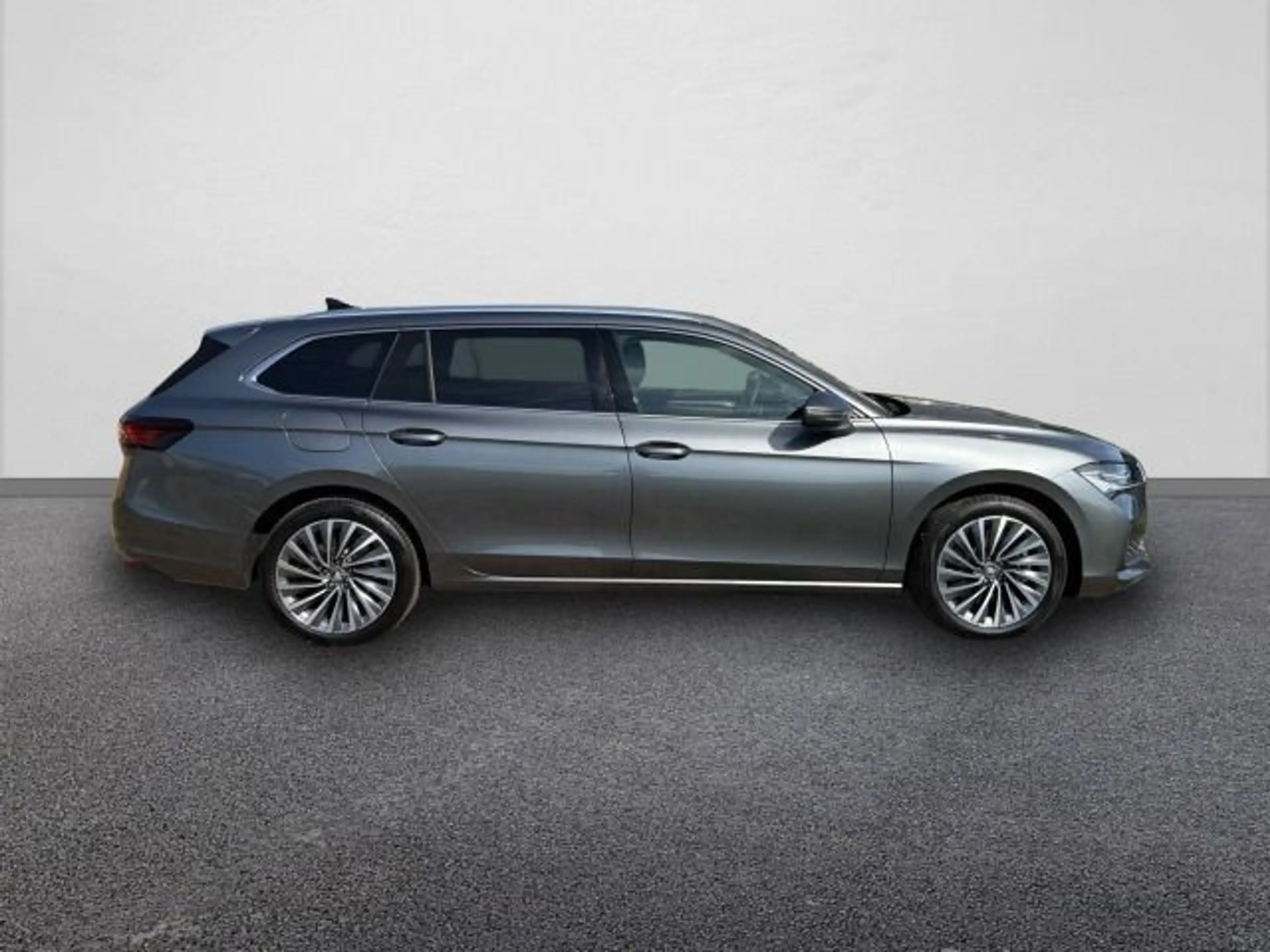 Skoda Superb Combi L&K 1,5 TSI iV 150 kW 6-Gang-DSG — photo 6