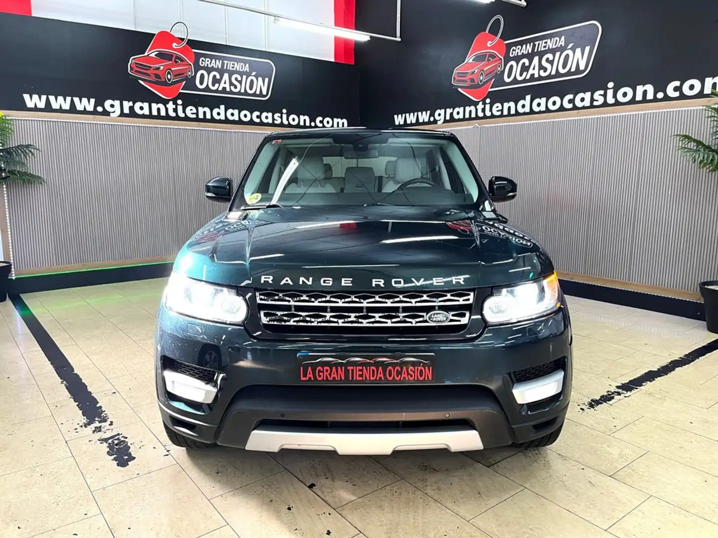 Land Rover Range Rover Sport 3.0TDV6 S Aut. Verde - 2