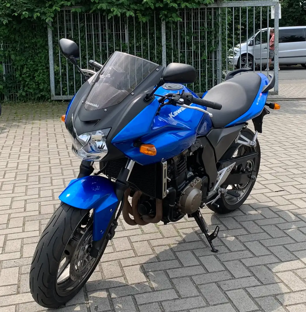 Kawasaki Z 750 S Albastru - 1