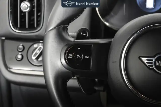 Mini Countryman view 14