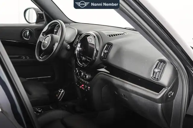 Mini Countryman view 5