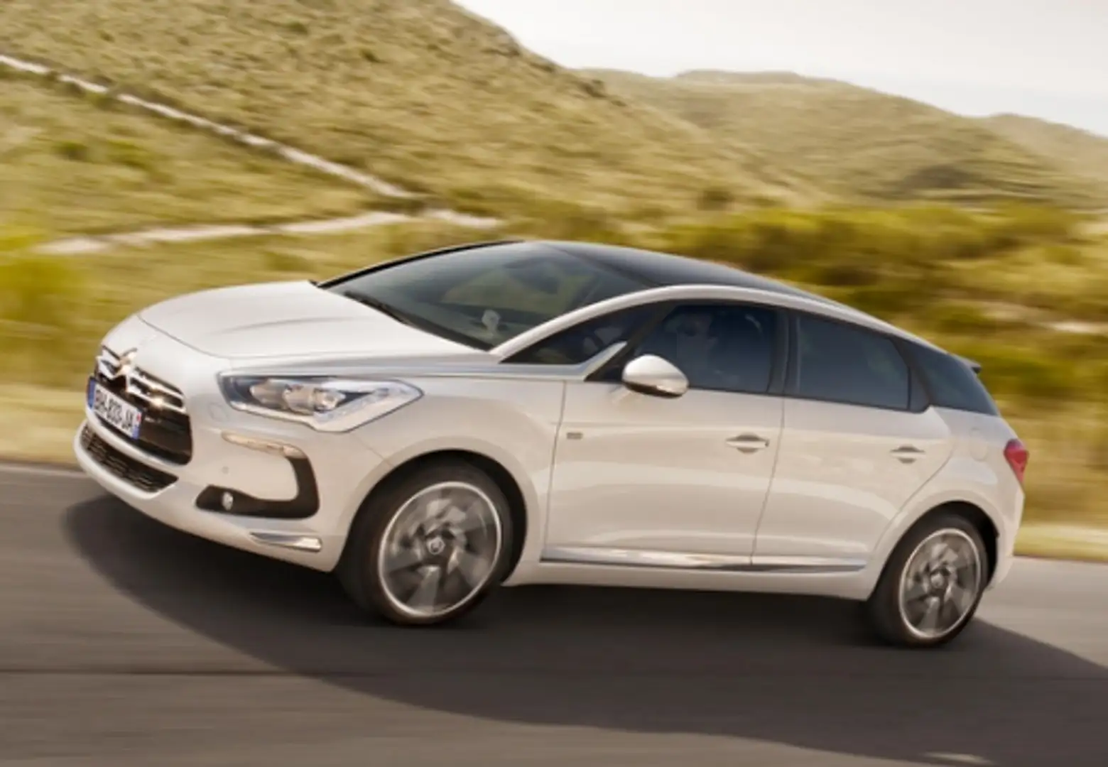 Citroen DS5 2.0 bluehdi Business 180cv auto Blanco - 1