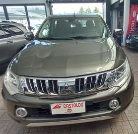 2.4 DI-D/ Double Cab Diamond Edition