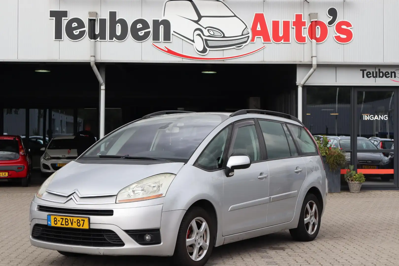 Citroen Grand C4 Picasso 1.8-16V Séduction 7p. APK is geldig t/m 25-07-2026 Gris - 1
