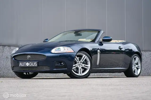 Jaguar XKR 4.2 V8 Convertible 416 pk | Indigo Blue | Stoel +