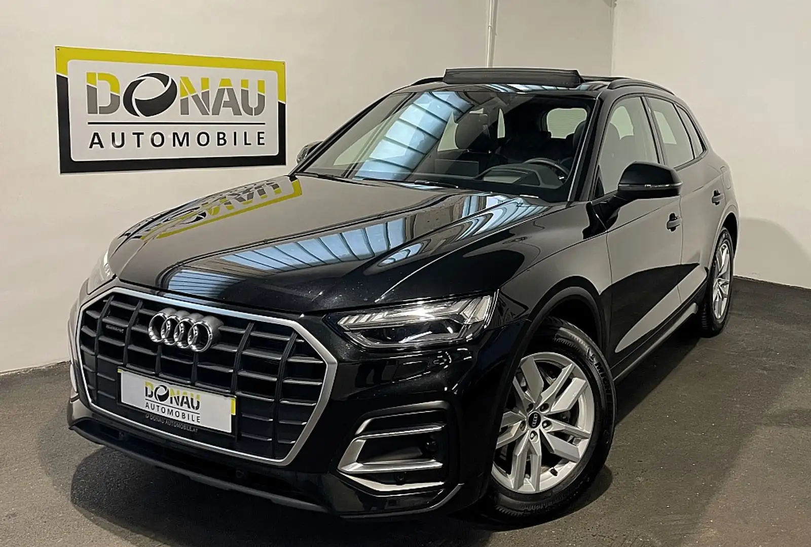 Audi Q5 50 TFSI e PHEV quattro * Vollausstattung * Erst... Noir - 1