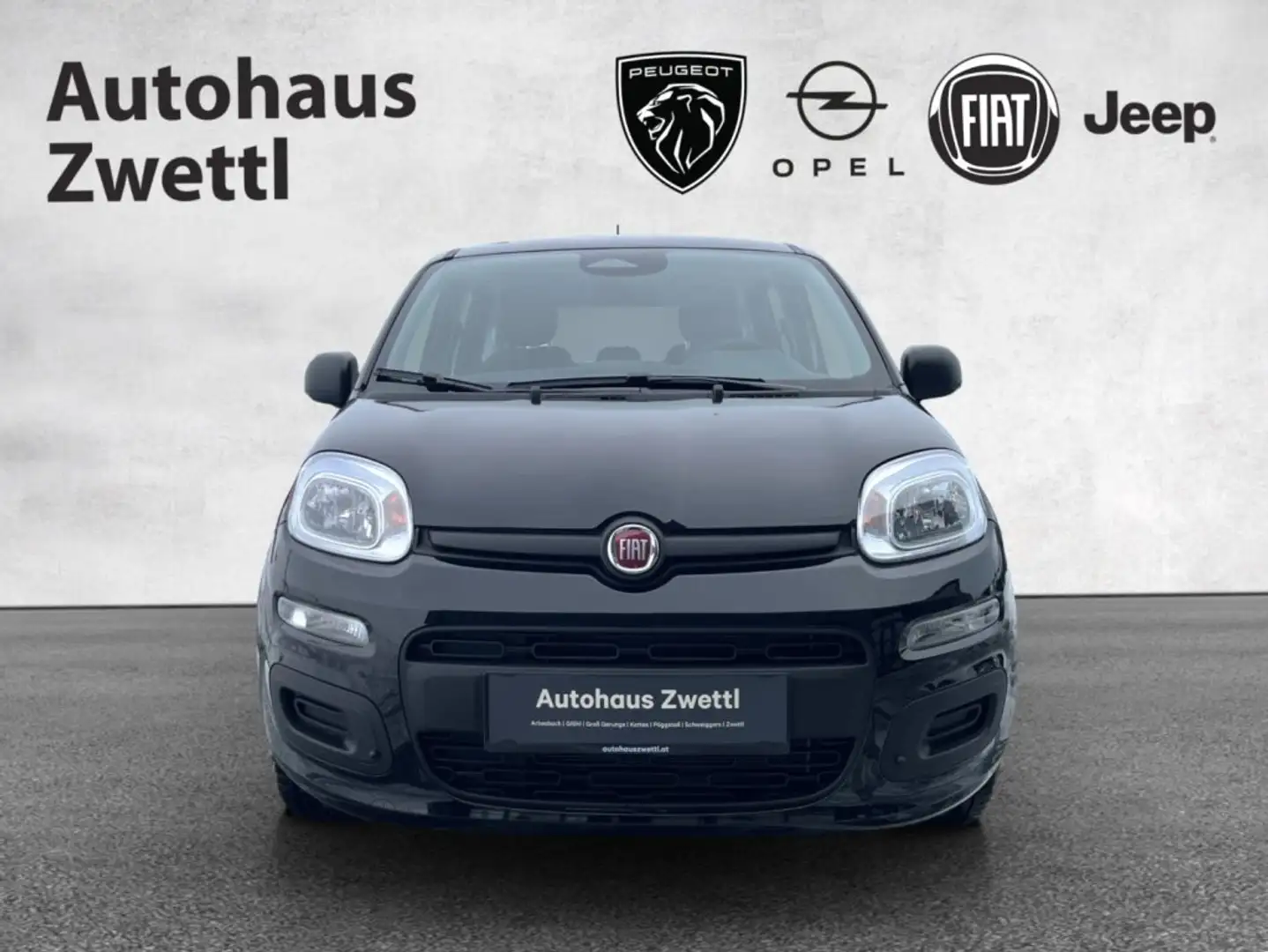 Fiat Panda /Pandina Icon Hybrid 70 Schwarz - 2