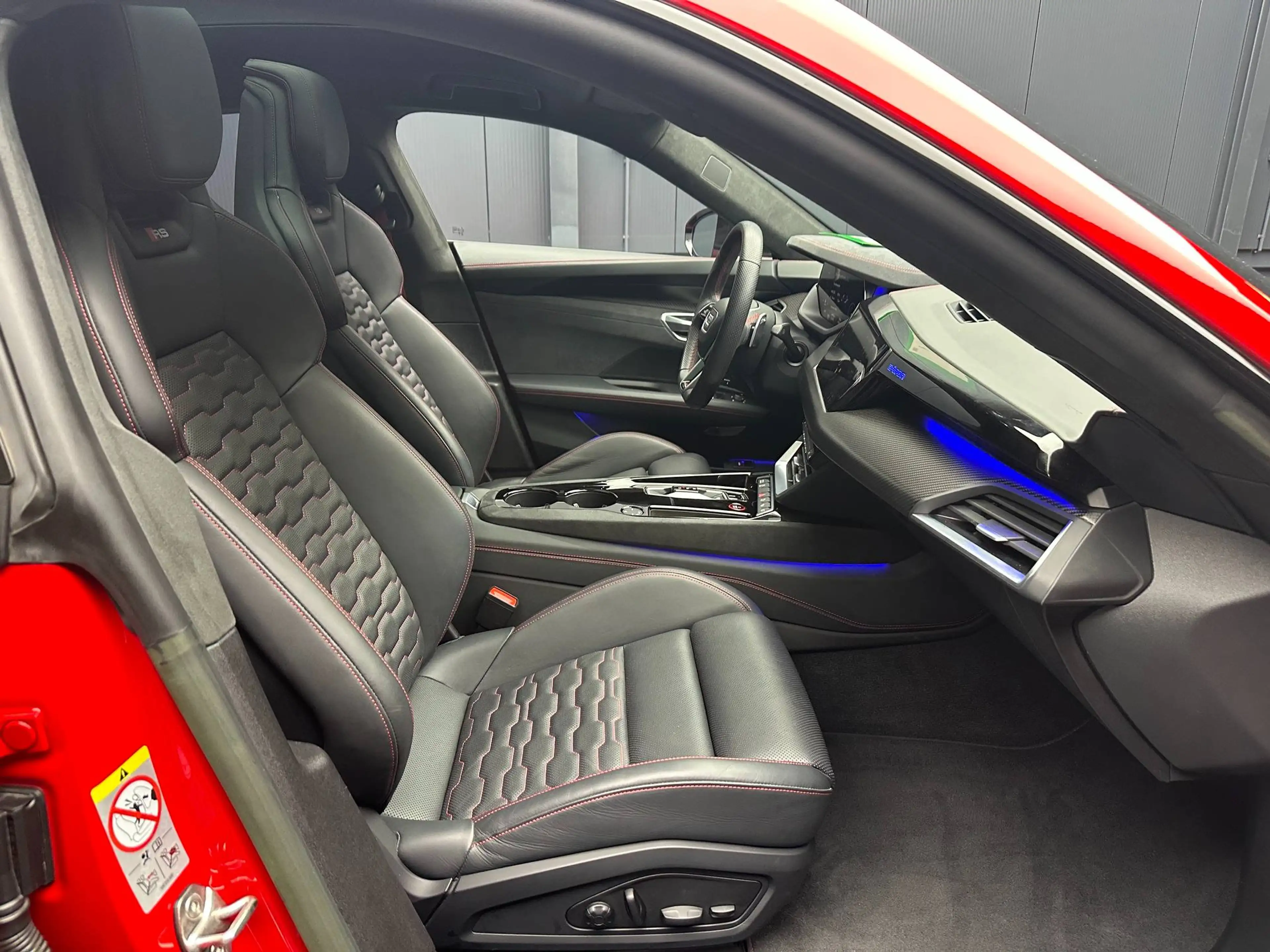 Audi RS e-tron GT quattro *KERAMIK*NP:176.140 EUR*CARBON*LASER*HuD* — photo 12