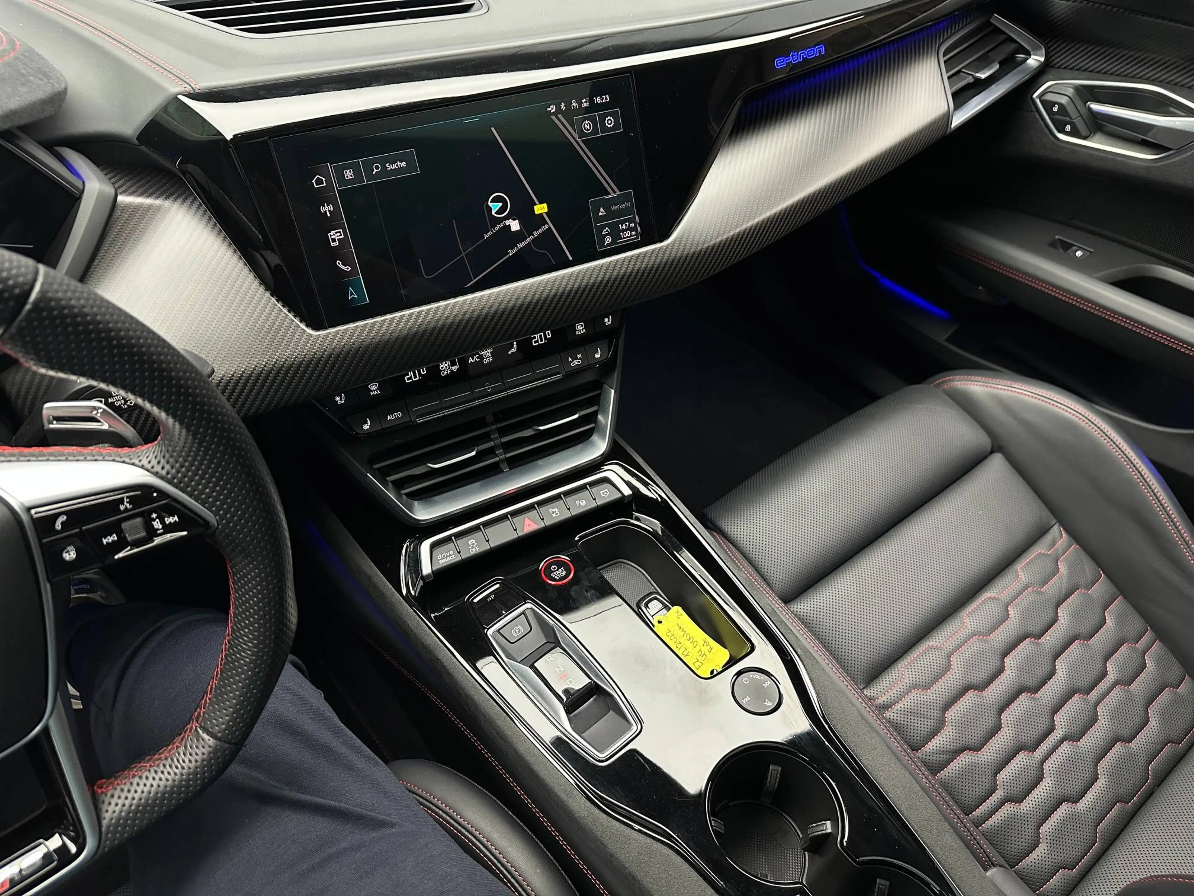 Audi RS e-tron GT quattro *KERAMIK*NP:176.140 EUR*CARBON*LASER*HuD* — photo 22