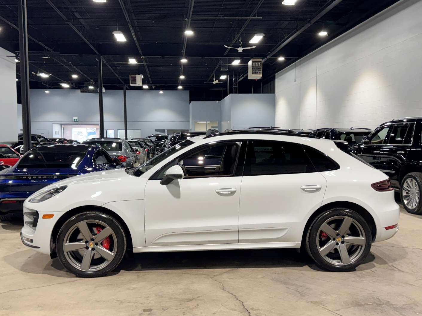 2017 Porsche Macan Turbo,21" WHEELS,SPORT CHRONO,*HIGHLY OPTIONED* alt 4