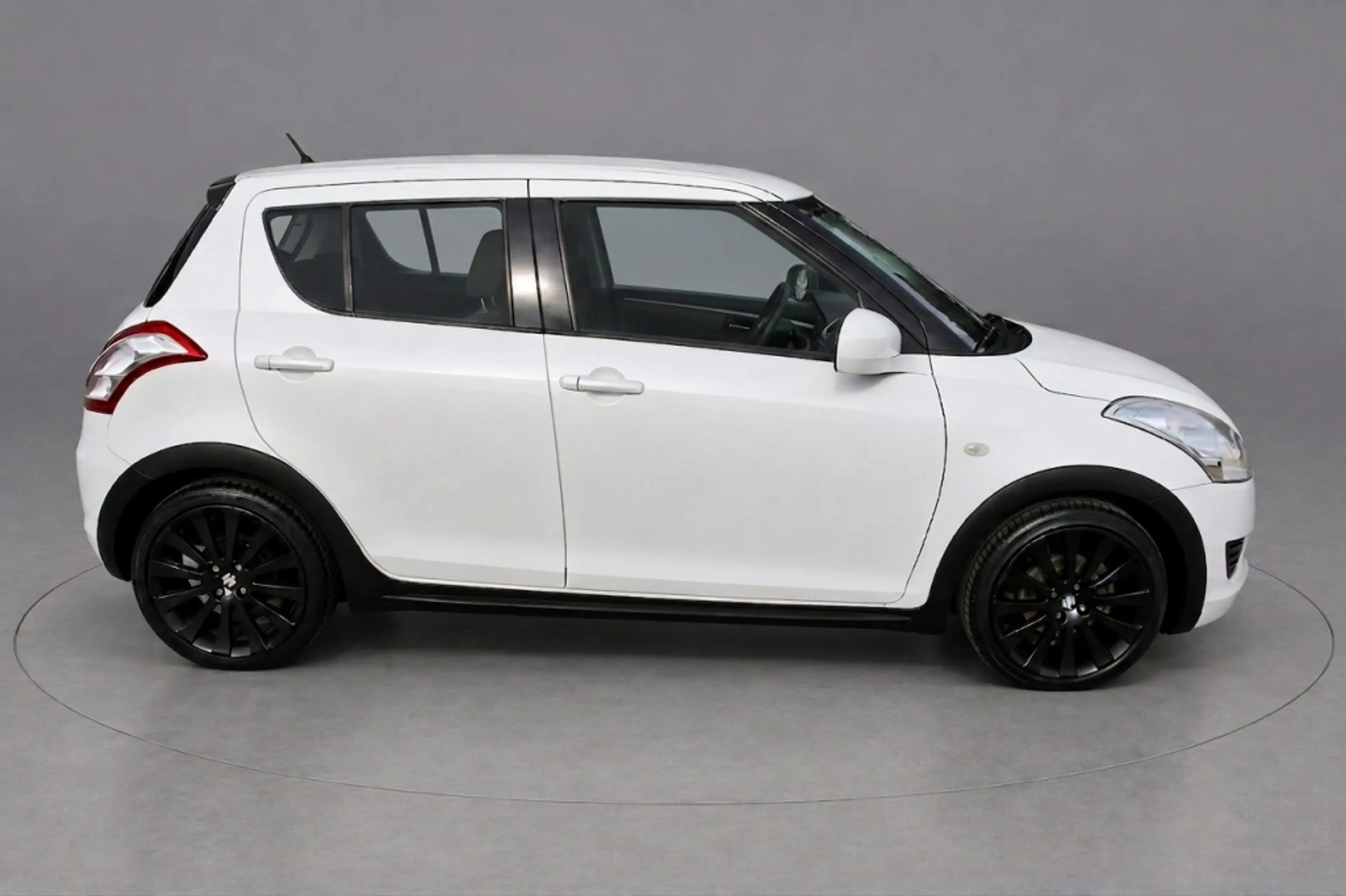 Suzuki Swift 1.2 Comfort EASSS — photo 2