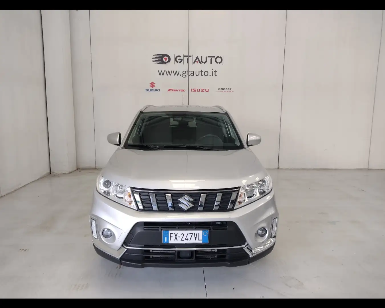 Suzuki Vitara 1.0 boosterjet Cool 4wd allgrip Zilver - 2